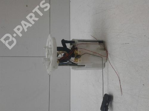 Used Fuel pump VOLVO V60 I (155) D4 (190 hp) 4775902