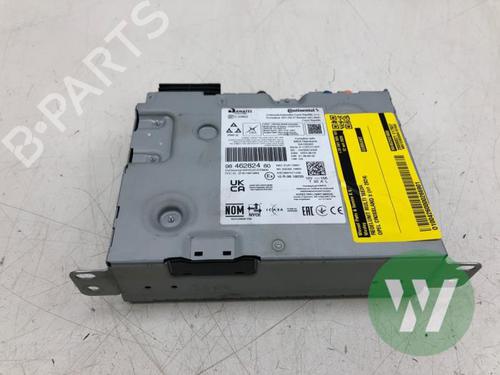 Used Control unit Control unit OPEL CROSSLAND X / CROSSLAND (P17, P2QO) 1.2 (75) (131 hp) 33110163 33110163
