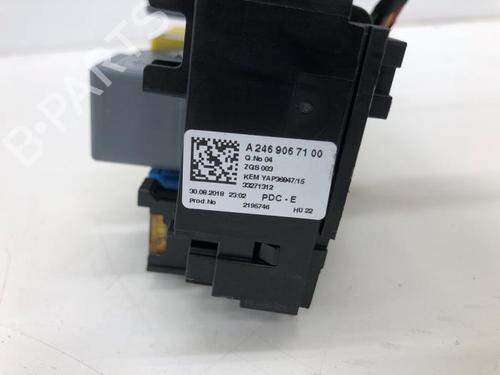 Fuse box MERCEDES-BENZ VITO Van (W447) 111 CDI (447.601, 447.603, 447.605) | BP28131570E1 