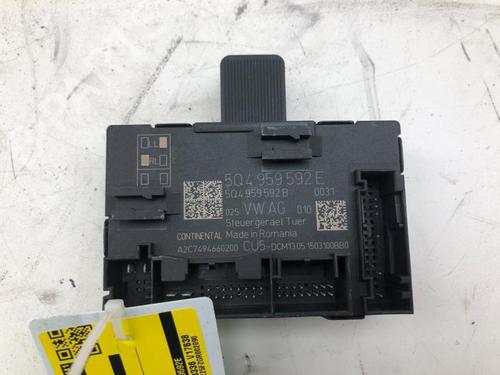 Used Electronic module SEAT LEON SC (5F5) 1.4 TSI (150 hp) 31319171