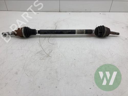 Used Right front driveshaft Right front driveshaft OPEL CORSA F (P2JO) 1.2 (68) (75 hp) 34055113 34055113