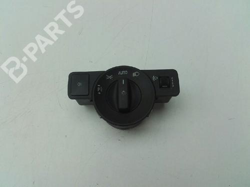 Switch MERCEDES-BENZ VITO Van (W447) 111 CDI (447.601, 447.603, 447.605) (114 hp) 4479058100