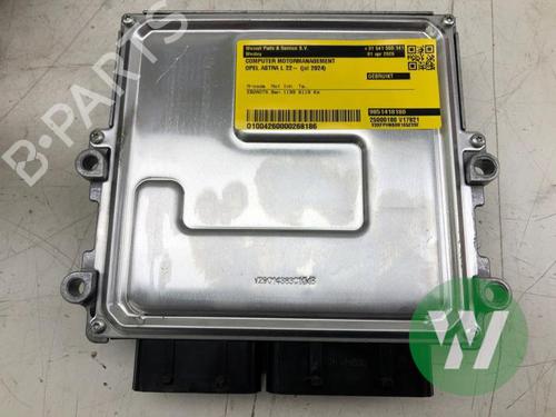 Used Engine control unit (ECU) Engine control unit (ECU) OPEL CROSSLAND X / CROSSLAND (P17, P2QO) 1.2 (75) (131 hp) 33718215 33718215