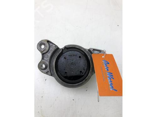Used Support MERCEDES-BENZ C-CLASS T-Model (S205) C 300 EQ Boost 4-matic (205.284) (258 hp) 22132072
