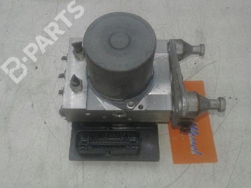 Used ABS pump MERCEDES-BENZ E-CLASS Coupe (C207) E 200 CGI (207.348) (184 hp) 5268644