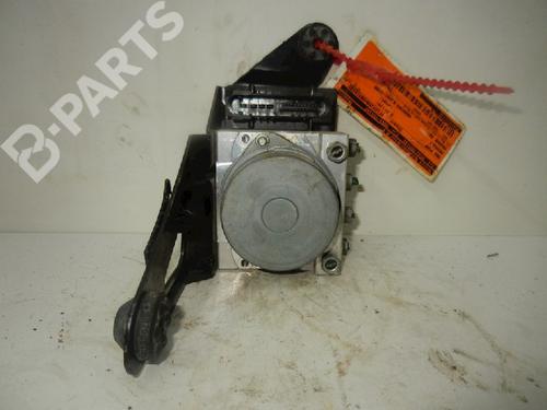 Used ABS pump RENAULT MEGANE II (BM0/1_, CM0/1_) 1.6 16V (112 hp) 6688378