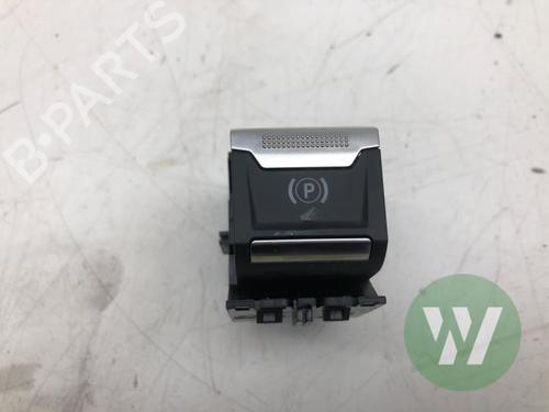 Comutador Comutador OPEL CROSSLAND X / CROSSLAND (P17, P2QO) 1.2 (75) (131 hp) 35718214 35718214