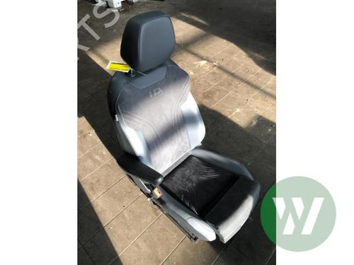 Left front seat VW ID.4 (E21) Performance | BP33426813C15 - Image 2