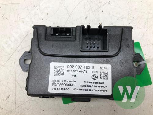 Used Control unit Control unit PORSCHE TAYCAN Cross Turismo (Y1B) 4S Performance Battery Plus (Y1BDB1) (571 hp) 39916057 39916057