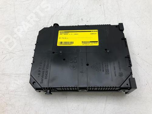 Fuse box OPEL CROSSLAND X / CROSSLAND (P17, P2QO) 1.2 (75) | BP10650635E1 