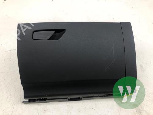 Used Glove box Glove box SKODA OCTAVIA IV (NX3, NN3, PV3) 1.5 TSI e-TEC (150 hp) 39915664 39915664