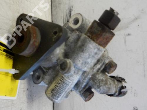 Used Steering pump RENAULT MASTER III Van (FV) 2.3 dCi 125 FWD (FV0C, FV0D, FV0G, FV0H, FV0J, FV0K) (125 hp) 4835930