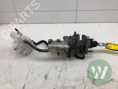 Brake master cylinder NISSAN NV200 Van e-NV (ME0N) | BP31748492M77