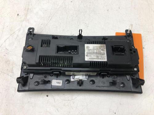 Climate control MERCEDES-BENZ E-CLASS (W212) E 200 CGI (212.048, 212.148) | BP10355177I5 