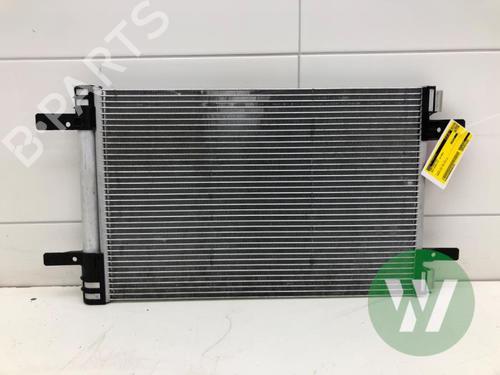 Used AC radiator AC radiator OPEL CROSSLAND X / CROSSLAND (P17, P2QO) 1.2 (75) (131 hp) 33713193 33713193
