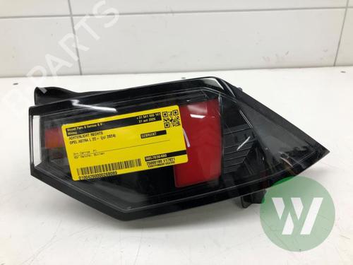 Used Right taillight Right taillight OPEL CROSSLAND X / CROSSLAND (P17, P2QO) 1.2 (75) (131 hp) 33675902 33675902