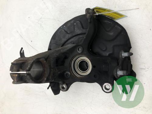 Used Right front steering knuckle Right front steering knuckle 38338900 38338900