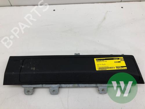 Used Knee airbag MERCEDES-BENZ CLA Coupe (C117) CLA 180 (117.342) (122 hp) 32005990