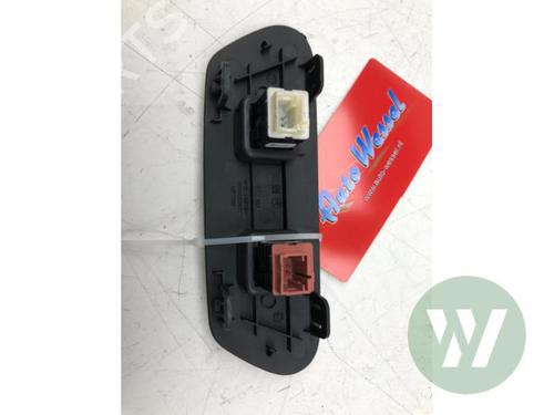 Used Switch OPEL GRANDLAND / GRANDLAND X (A18, P1UO) 1.2 (75) (131 hp) 32284765