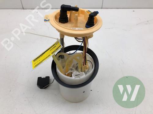 Pompe à carburant VW TIGUAN ALLSPACE (BW2, BJ2) 2.0 TDI 4motion (200 hp) 31937005