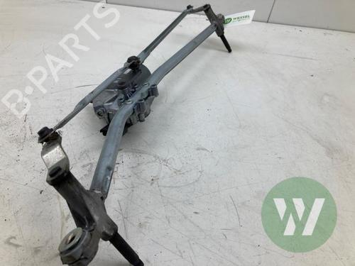 Used Front wiper motor Front wiper motor RENAULT MASTER III Platform/Chassis (EV, HV, UV) 2.3 dCi 170 FWD (EV0L, HV0L, UV0L) (170 hp) 40607388 40607388