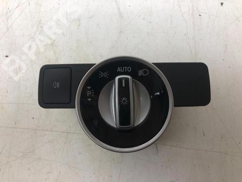 Used Headlight switch MERCEDES-BENZ CLA Coupe (C117) CLA 180 CDI / d (117.312) (109 hp) 11812622