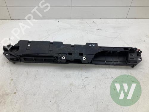Used Hood lock Hood lock OPEL ASTRA L Sports Tourer (OV5) 1.2 (FRHNSL, FRHNSR) (131 hp) 39914718 39914718