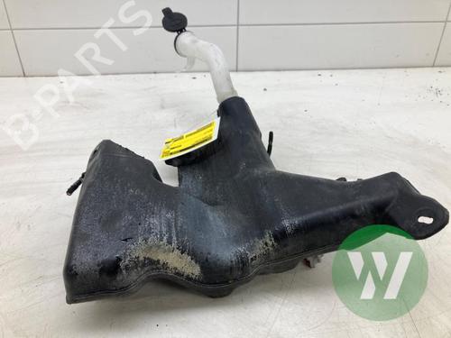 windscreen-washer-tank-opel-insignia-b-sports-tourer-z18-2017-32443827 main image