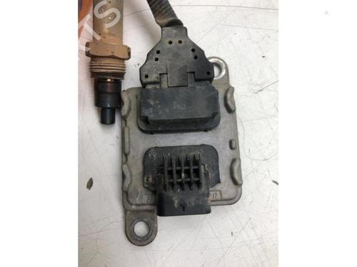 Used Electronic sensor MERCEDES-BENZ SPRINTER 3,5-t Van (B907, B910) 314 CDI RWD (907.631, 907.633, 907.635, 907.637) (143 hp) 16166125