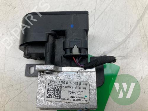 Used Electronic sensor Electronic sensor PORSCHE TAYCAN (Y1A) 4S Performance Battery Plus (Y1ADB1) (571 hp) 39914910 39914910
