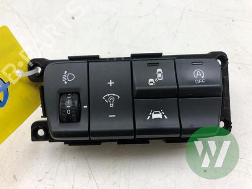 Used Switch Switch KIA SPORTAGE IV (QL, QLE) 1.6 T-GDI AWD (177 hp) 36435674 36435674