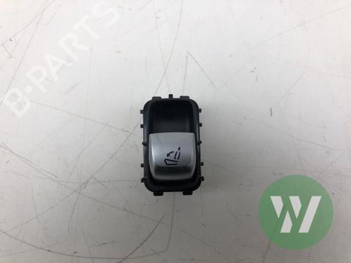 Used Switch MERCEDES-BENZ GLC (X253) AMG 43 4-matic (253.964) (367 hp) 31319676