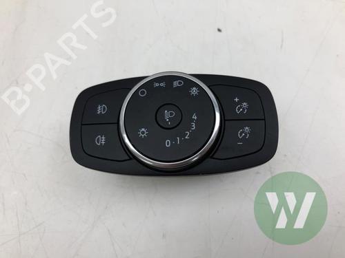 Interruttore luci FORD PUMA (J2K, CF7) 1.0 EcoBoost mHEV (125 hp) 31937064