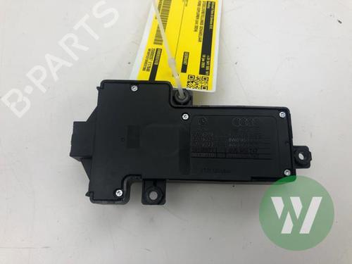 Switch FORD USA EXPLORER (CX740) EV 4x4 | BP39914288I30 - Image 2