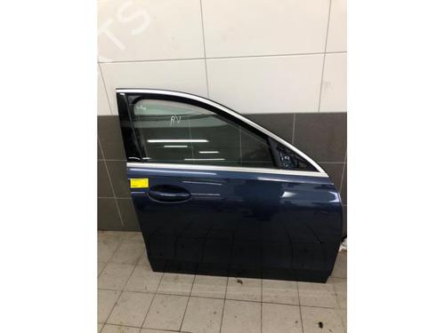 right-front-door-mercedes-benz-c-class-t-model-s206-2021-39913282 main image
