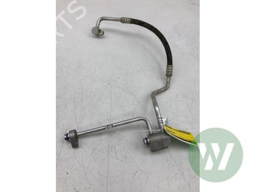 Used AC pipe AC pipe PORSCHE TAYCAN Cross Turismo (Y1B) 4S Performance Battery Plus (Y1BDB1) (571 hp) 39916037 39916037