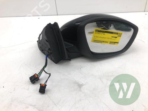 Used Right mirror Right mirror 39603695 39603695