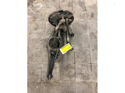 Used Left rear steering knuckle VW PASSAT B8 Variant (3G5, CB5) 2.0 TDI (150 hp) 22334438