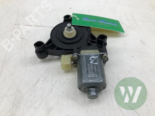 Left front window motor AUDI A4 Allroad B9 (8WH, 8WJ) 50 TDI Mild Hybrid quattro | BP39915027E21 - Image 3