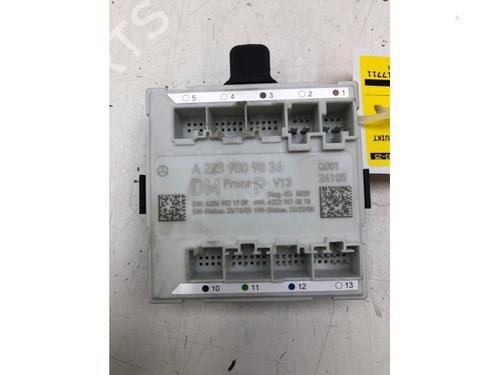 Used Electronic module Electronic module MERCEDES-BENZ C-CLASS (W206) C 300 e (206.054) (313 hp) 39913534 39913534