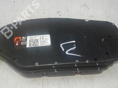 Airbag do condutor VAUXHALL CORSA Mk IV (E) (X15) 1.4 (90 hp) 4778441