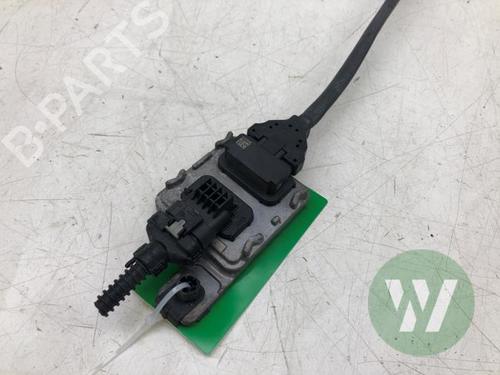 Electronic sensor PORSCHE MACAN (95B) 3.0 S Diesel | BP37034670M84 - Image 4