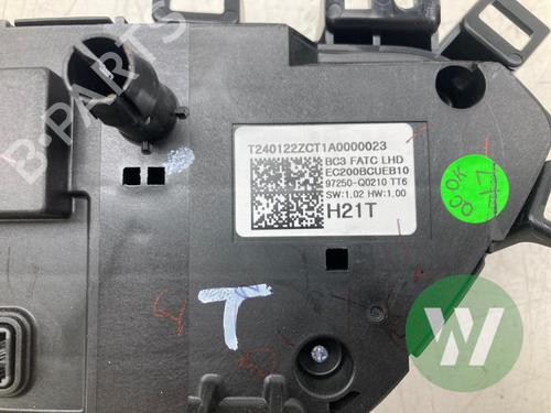 Climate control HYUNDAI BAYON (BC3) 1.0 T-GDI 48V-Hybrid | BP39914771I5 - Image 4