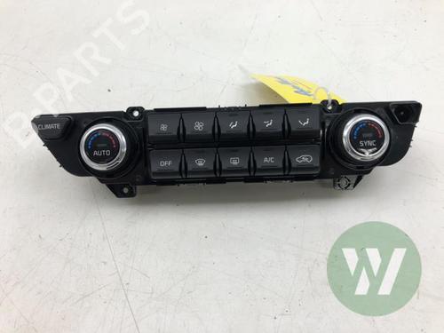 Used Climate control Climate control KIA SPORTAGE IV (QL, QLE) 1.6 T-GDI AWD (177 hp) 36435672 36435672