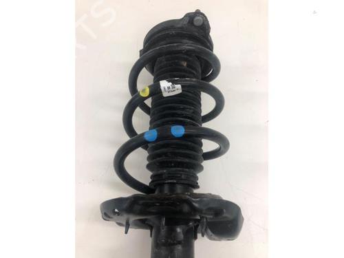 Left front shock absorber KIA SPORTAGE IV (QL, QLE) 1.6 GDI | BP30052526M16 