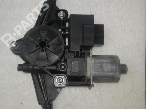 Electronic module VW GOLF SPORTSVAN VII (AM1, AN1) 1.4 TSI | BP12098161M83 