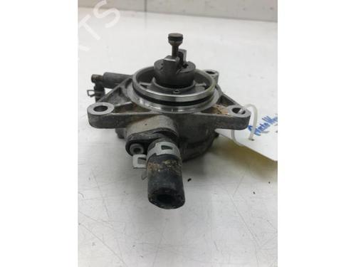 Used Vacuum pump KIA STONIC (YB) 1.0 T-GDi (101 hp) 14829261