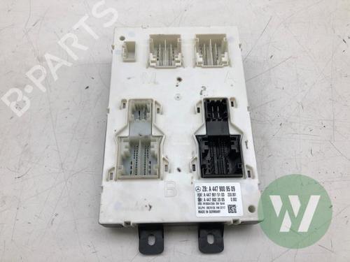 electronic-module-mercedes-benz-vito-van-w447-2014-33110145 main image