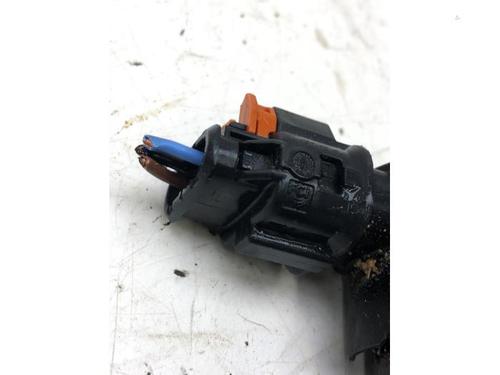 Used Ignition coil CITROËN C-ELYSEE (DD_) 1.2 PureTech 82 (DDHMRP) (83 hp) 17210220