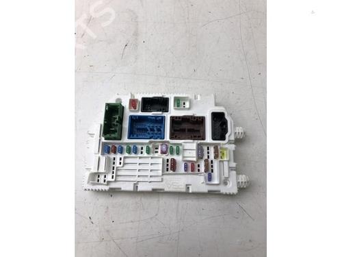 Fuse box OPEL CROSSLAND X / CROSSLAND (P17, P2QO) 1.2 (75) | BP18953109E1 